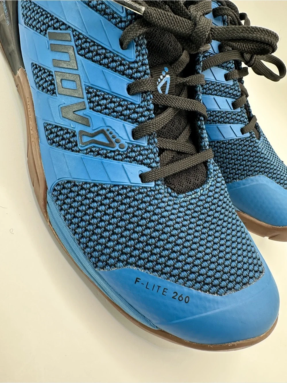 Inov-8 Men's Blue and Black Lightweight Sneakers